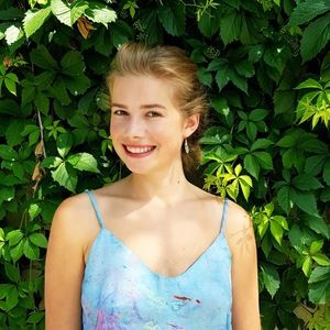 Meet your Posher, Anna